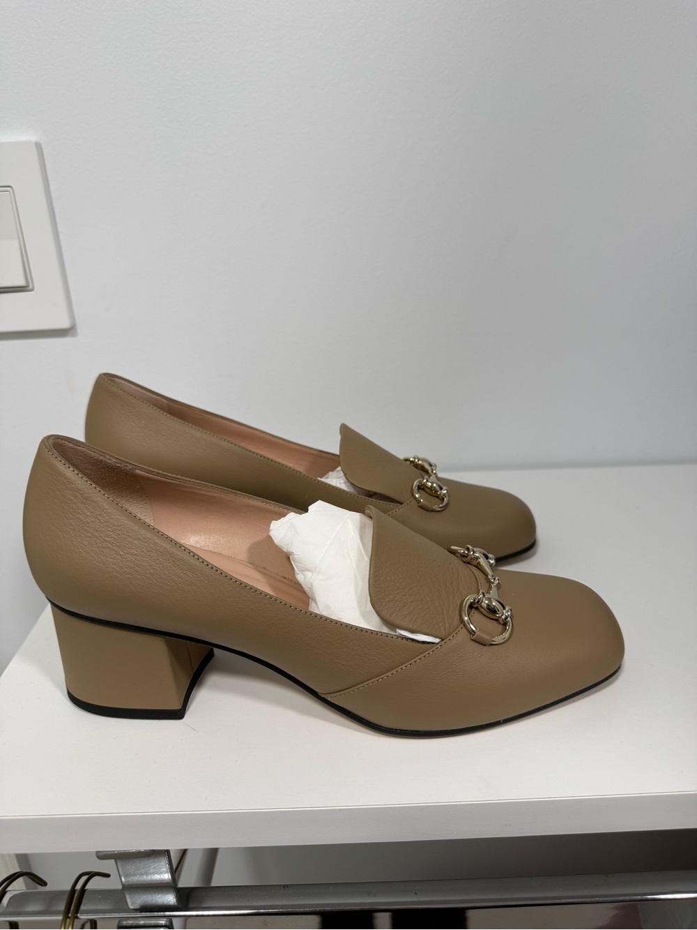 Gucci Taupe Leather Horsebit Loafer - Picture 3 of 8